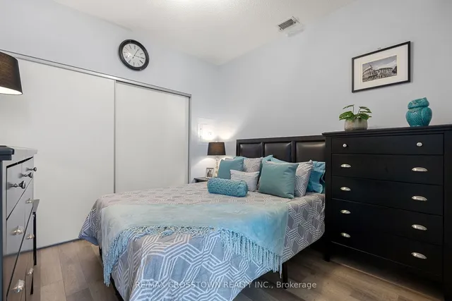 Additional image 20 of 80 Marine Parade Dr Unit 201