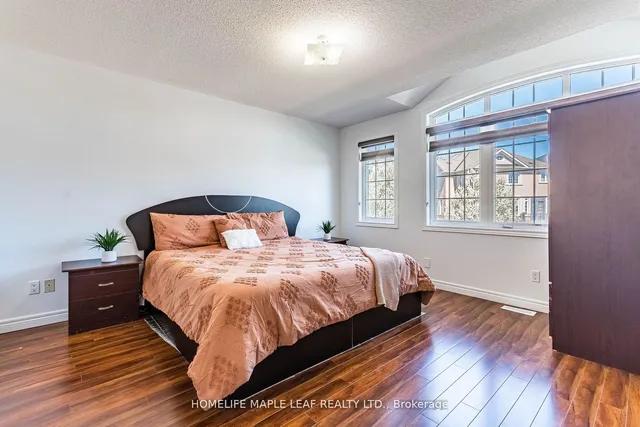 Additional image 27 of 17 Matagami St