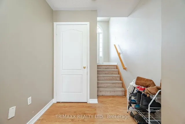 Additional image 30 of 39 Decker Hollow Circ