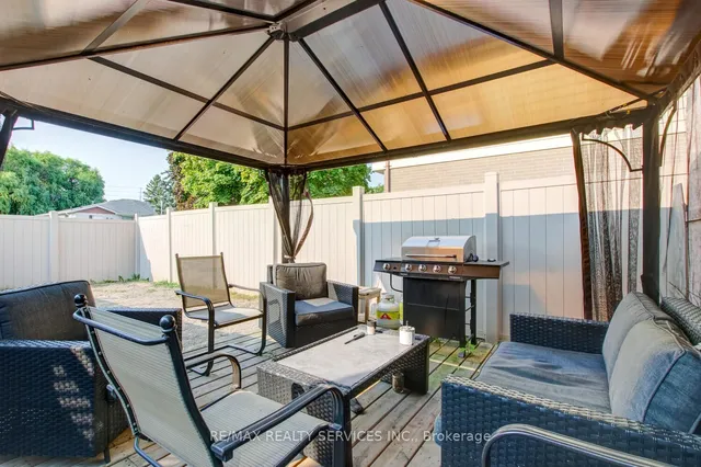 Additional image 32 of 80 Flamingo Cres