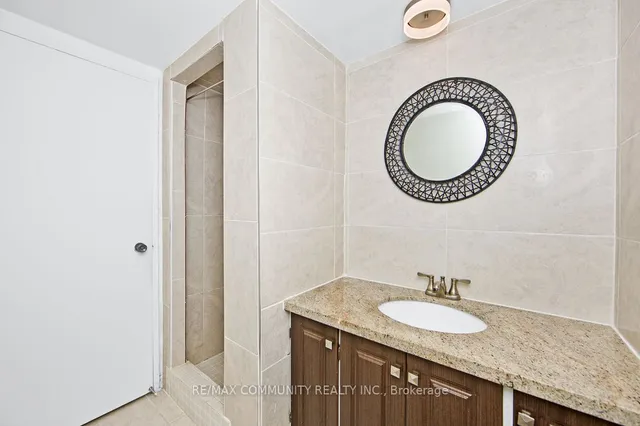 Additional image 7 of 10 Dean Park Rd Unit 1103