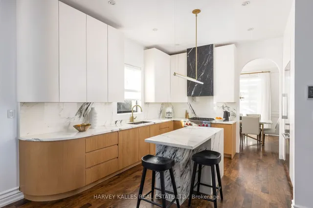 Additional image 16 of 165 Armour Blvd