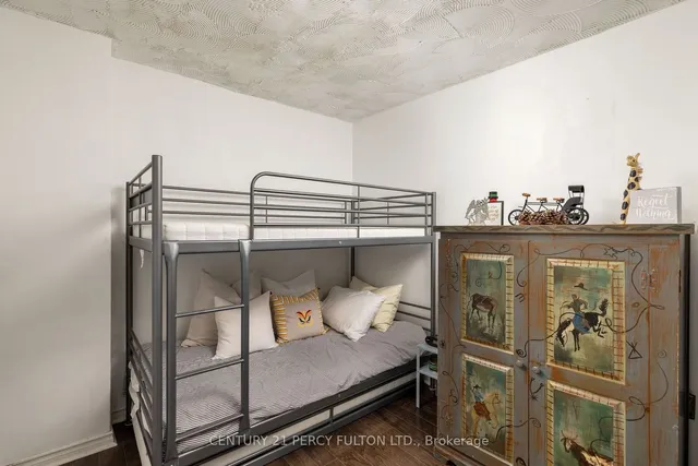 Additional image 27 of 5 Frith Rd Unit 201