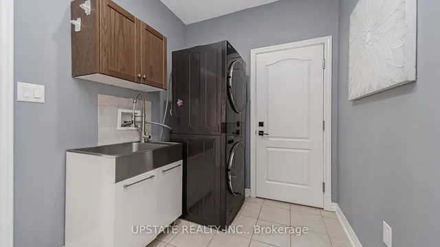 Additional image 16 of 22 Adeline Crt