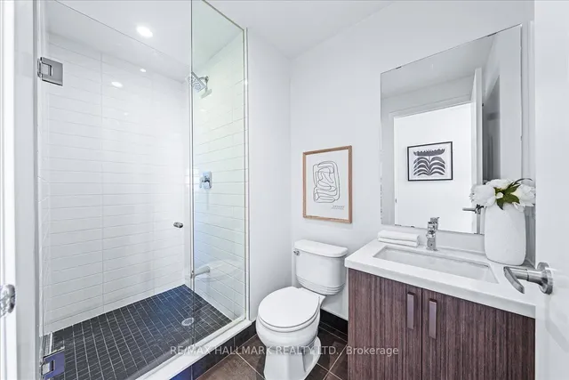 Additional image 8 of 501 St Clair Ave Unit 1811