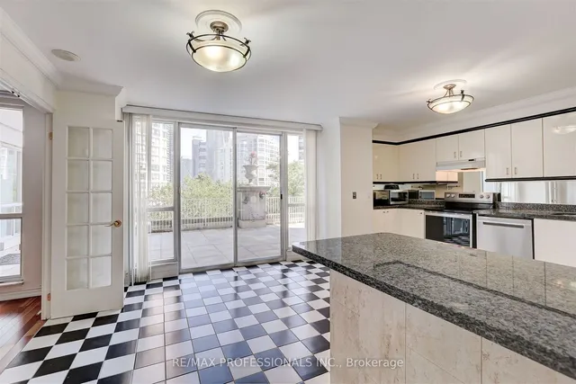 Additional image 18 of 2287 Lake Shore Blvd Unit 205