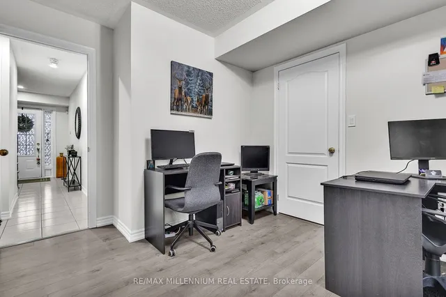 Additional image 11 of 65 New Pines Tr