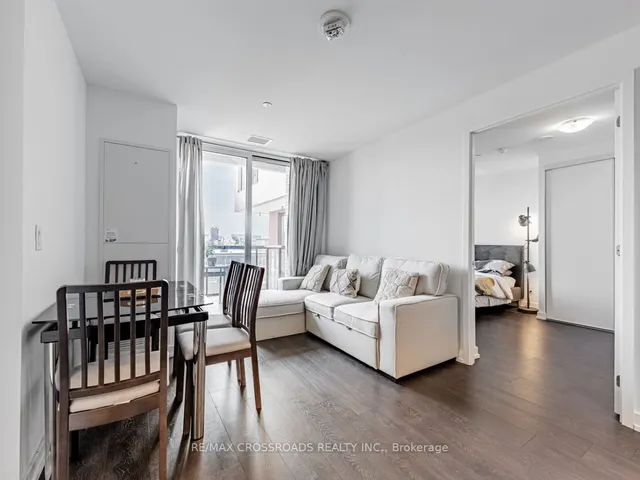 Additional image 8 of 3100 Keele St Unit 427