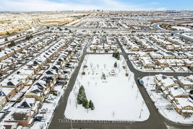 Additional image 39 of 39 Decker Hollow Circ