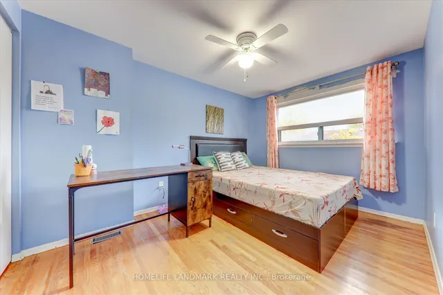 Additional image 23 of 263 Fleetwood Cres