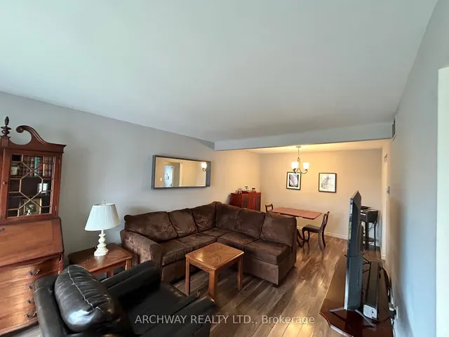 Additional image 3 of 16 Sharon Crt