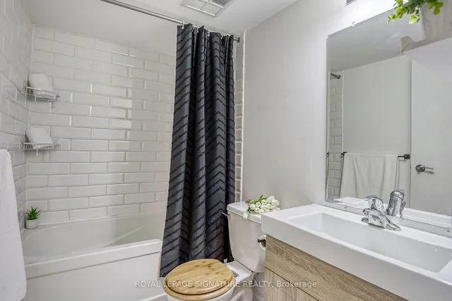 Additional image 13 of 20 Laidlaw St Unit 1102