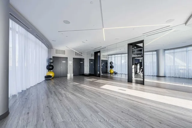 Additional image 29 of 403 Church St Unit 2413