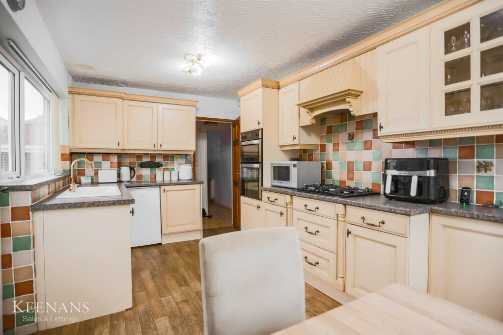 Additional image 9 of Oakeneaves Avenue, Burnley