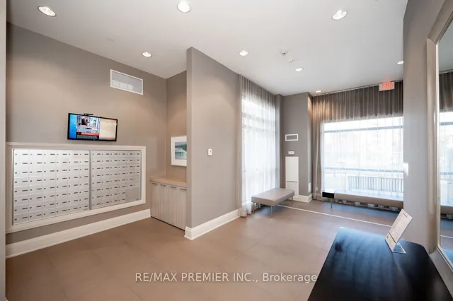 Additional image 36 of 35 Fontenay Crt Unit 902