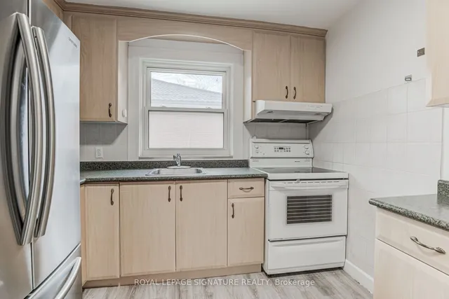 Additional image 14 of 6 Bonnyview Dr