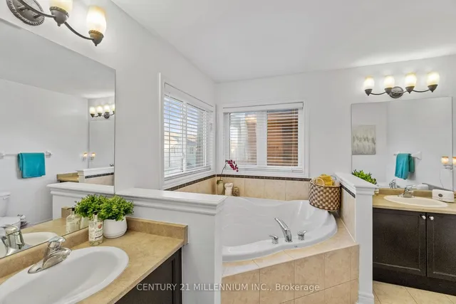 Additional image 18 of 28 Powell Dr