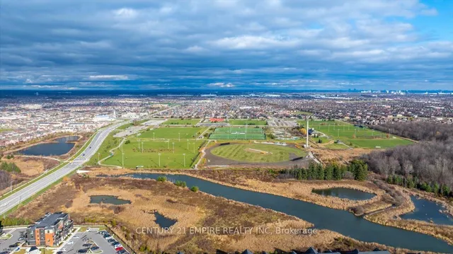 Additional image 32 of 34 Battalion Rd