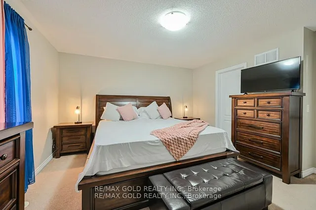 Additional image 27 of 31 Bergamont Rd