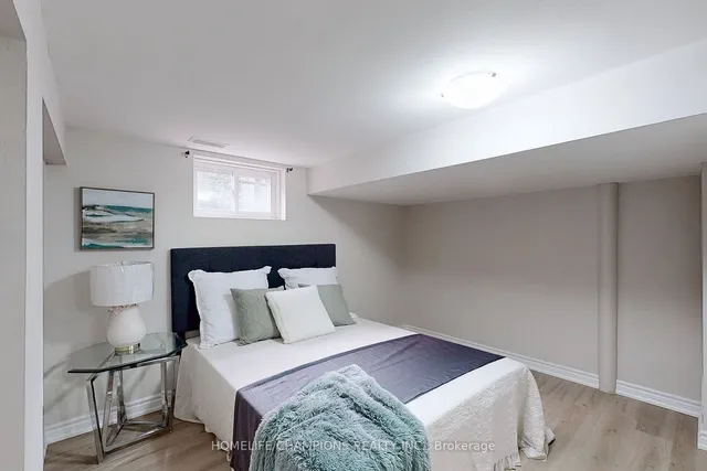 Additional image 33 of 896 Kennedy Rd