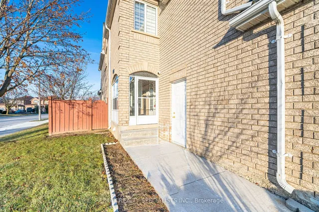 Additional image 3 of 44 Black Forest Dr