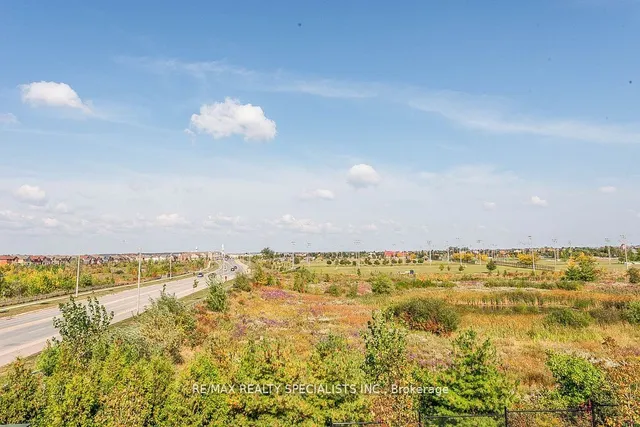 Additional image 32 of 195 Veterans Dr Unit 15