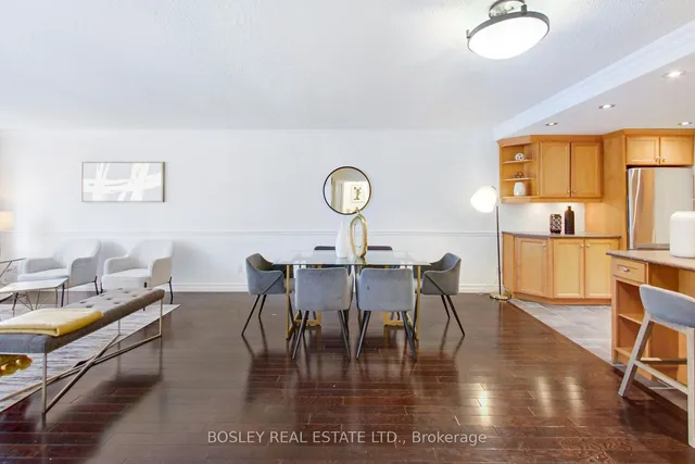 Additional image 11 of 633 Bay St Unit 2005