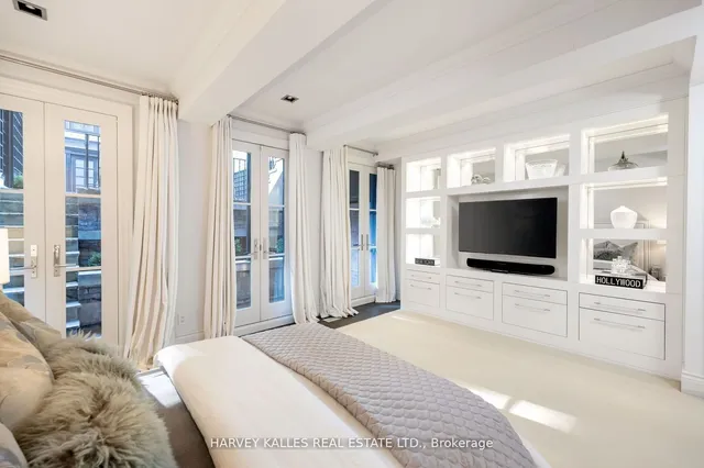 Additional image 35 of 112 Hazelton Ave