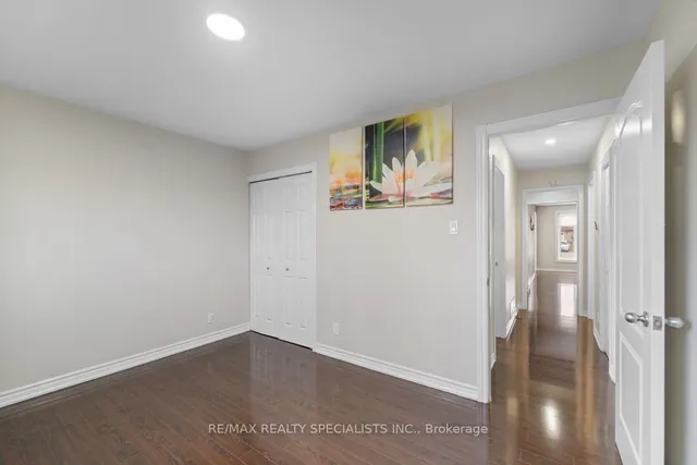 Additional image 17 of 14 Fontaine Crt