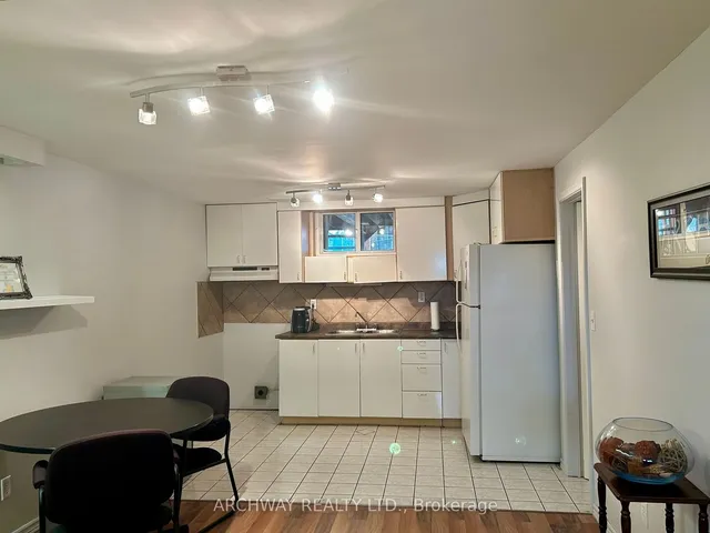 Additional image 7 of 16 Sharon Crt