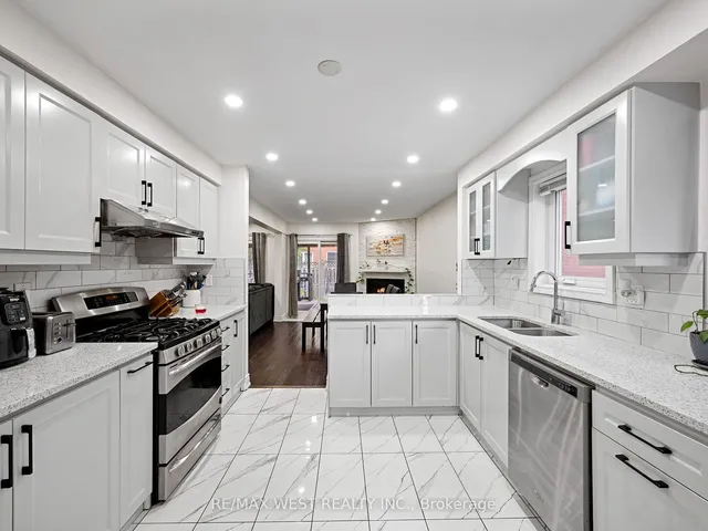 Additional image 7 of 126 Sandmere Ave