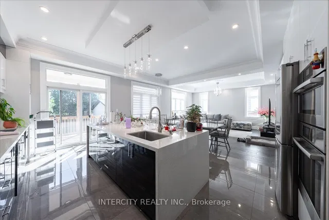 Additional image 10 of 67 Mcadam Ave