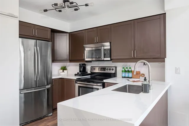 Additional image 13 of 77 Lombard St Unit 712