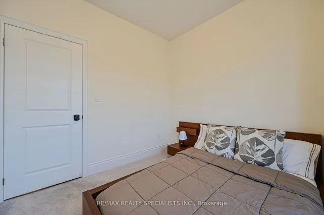 Additional image 34 of 215 Hayrake St