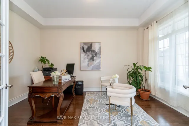 Additional image 11 of 16 Layton St