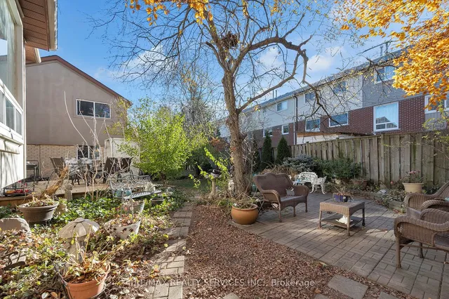 Additional image 35 of 107 Royal Palm Dr