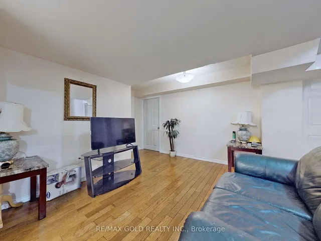 Additional image 30 of 64 Prue Crt