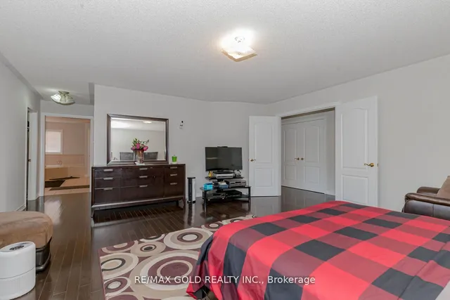 Additional image 23 of 71 Crocker Dr