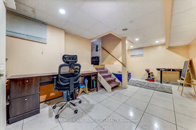 Additional image 32 of 20 Histon Cres