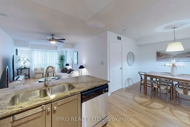 Additional image 19 of 225 Wellesley St Unit 701