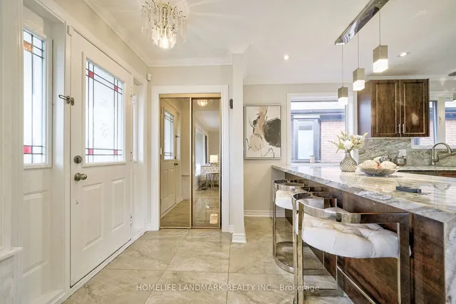 Additional image 6 of 373 The Westway