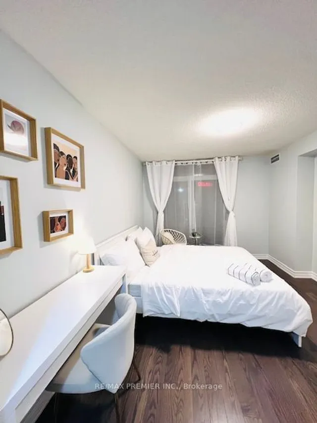 Additional image 22 of 5418 Yonge St Unit 901