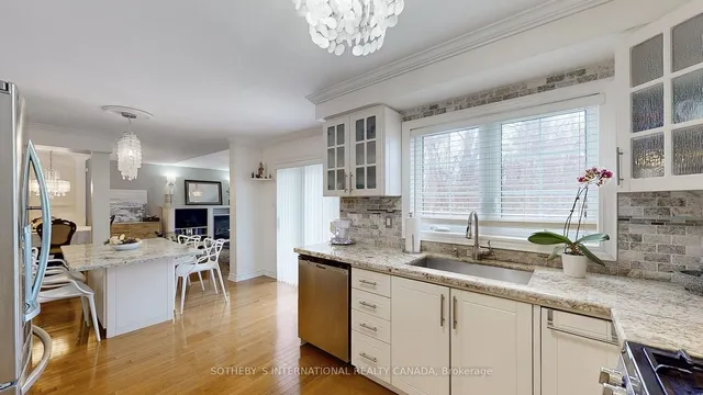 Additional image 9 of 19 Hollowgrove Blvd