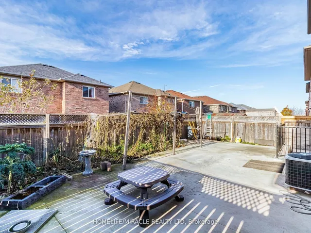 Additional image 39 of 4 Fairhill Ave