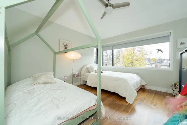 Additional image 21 of 323 Douglas Ave