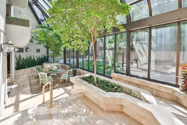 Additional image 39 of 342 Spadina Rd Unit 103