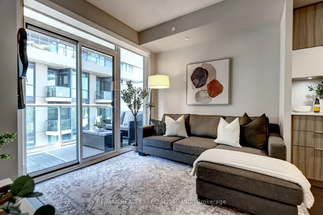 Additional image 15 of 56 Annie Craig Dr Unit 706