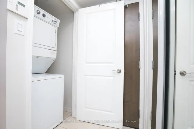 Additional image 16 of 9 George St Unit 2308