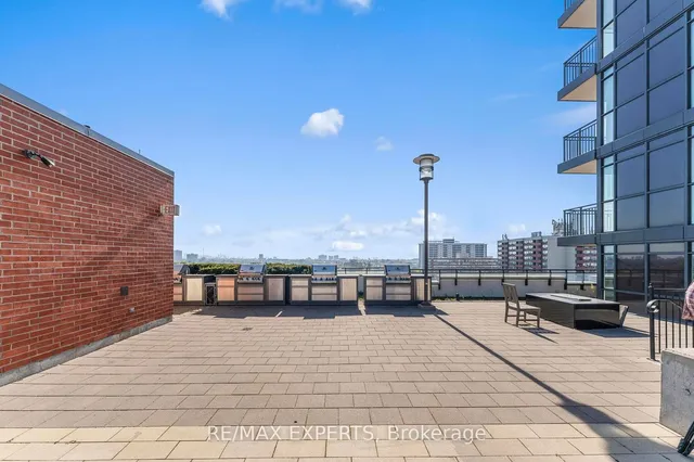 Additional image 20 of 830 Lawrence Ave Unit 729