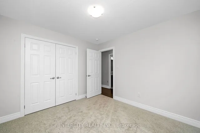 Additional image 26 of 75 Claremont Dr